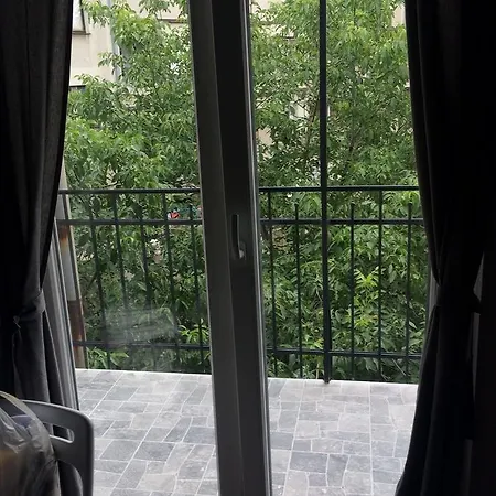 H&m Lux Downtown New Appartement