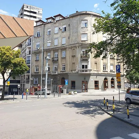 H&m Lux Downtown New *